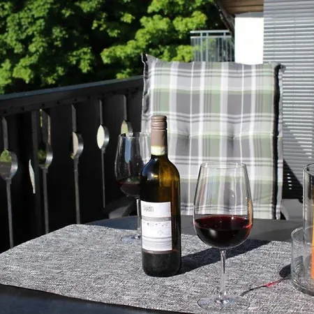 Frieda Mit Ueberdachtem Balkon Appartement *